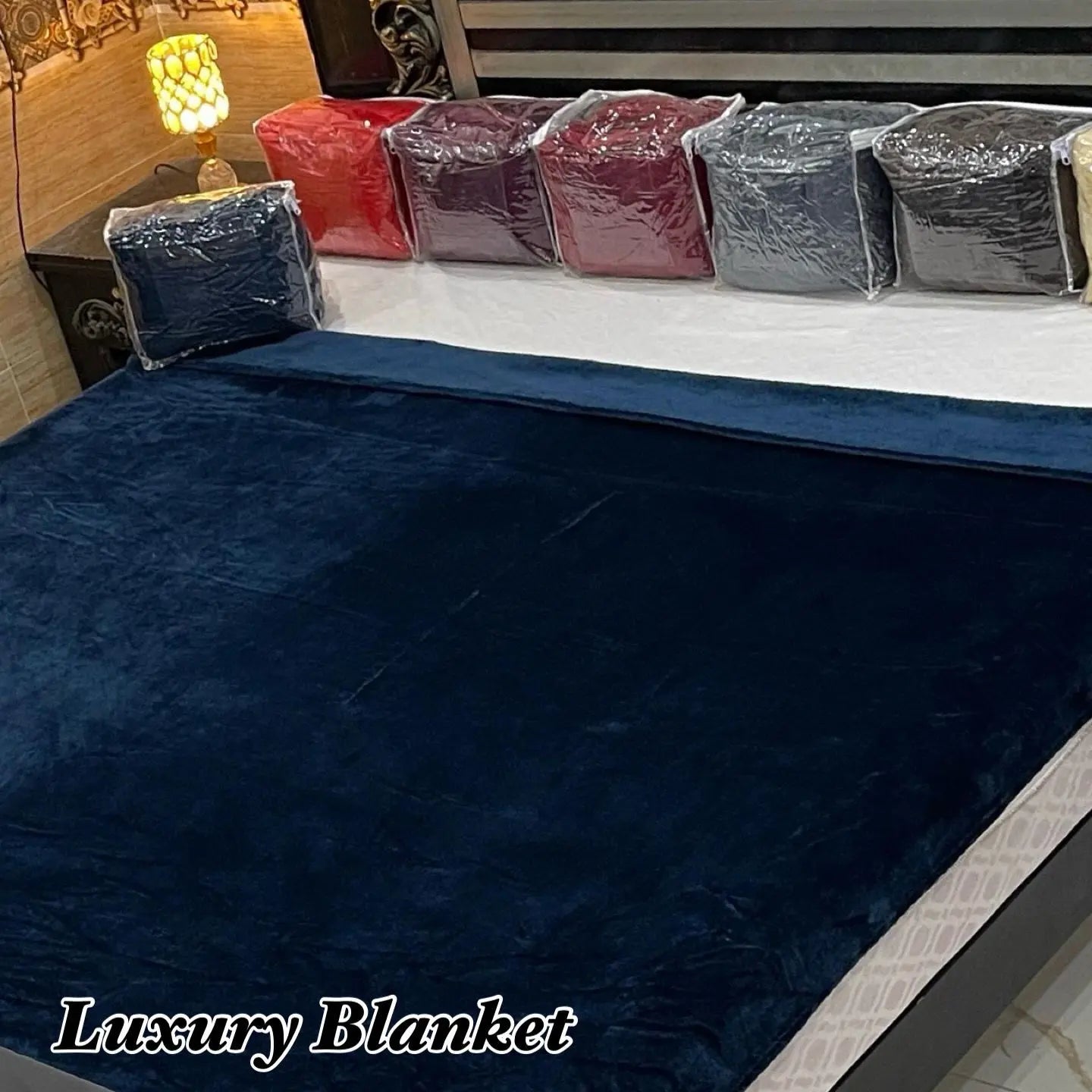 Ultra-Soft Navy Blue Velvet AC Blanket – Luxury All-Season Throw for Bed & Sofa
