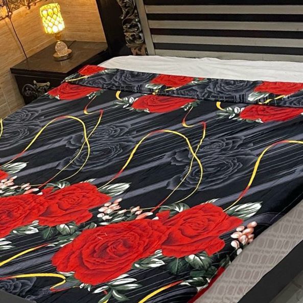 Black & Red Rose Printed AC Blanket – Soft Fleece Double Bed Size