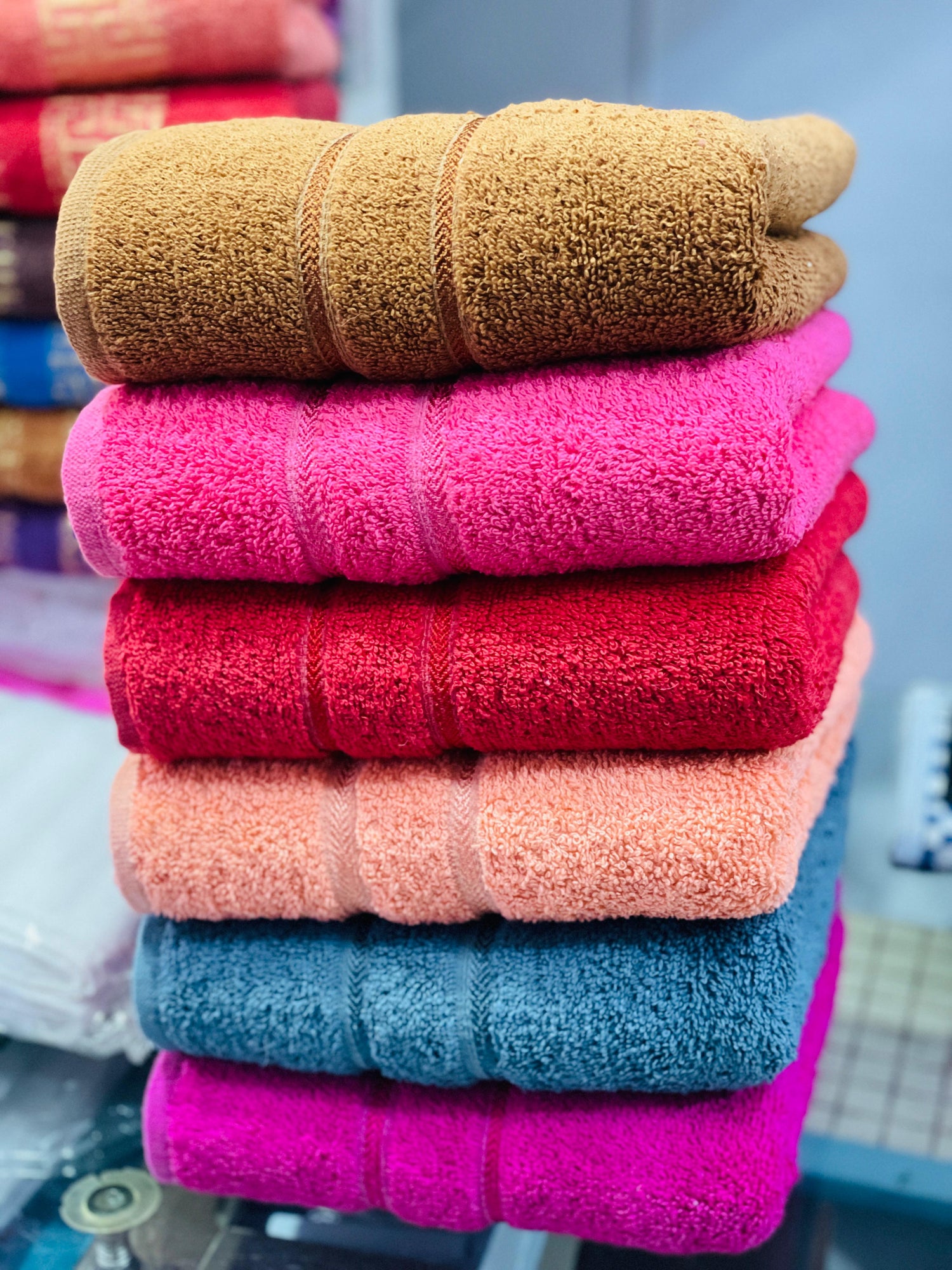 Multi-Colored Textured 100% Cotton Extra Soft Hand Towel Set
