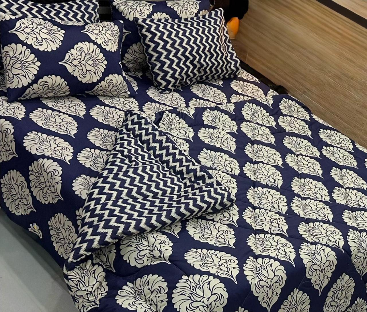 Floral blue – 6PC Comforter Set (Vicky Razai Set)