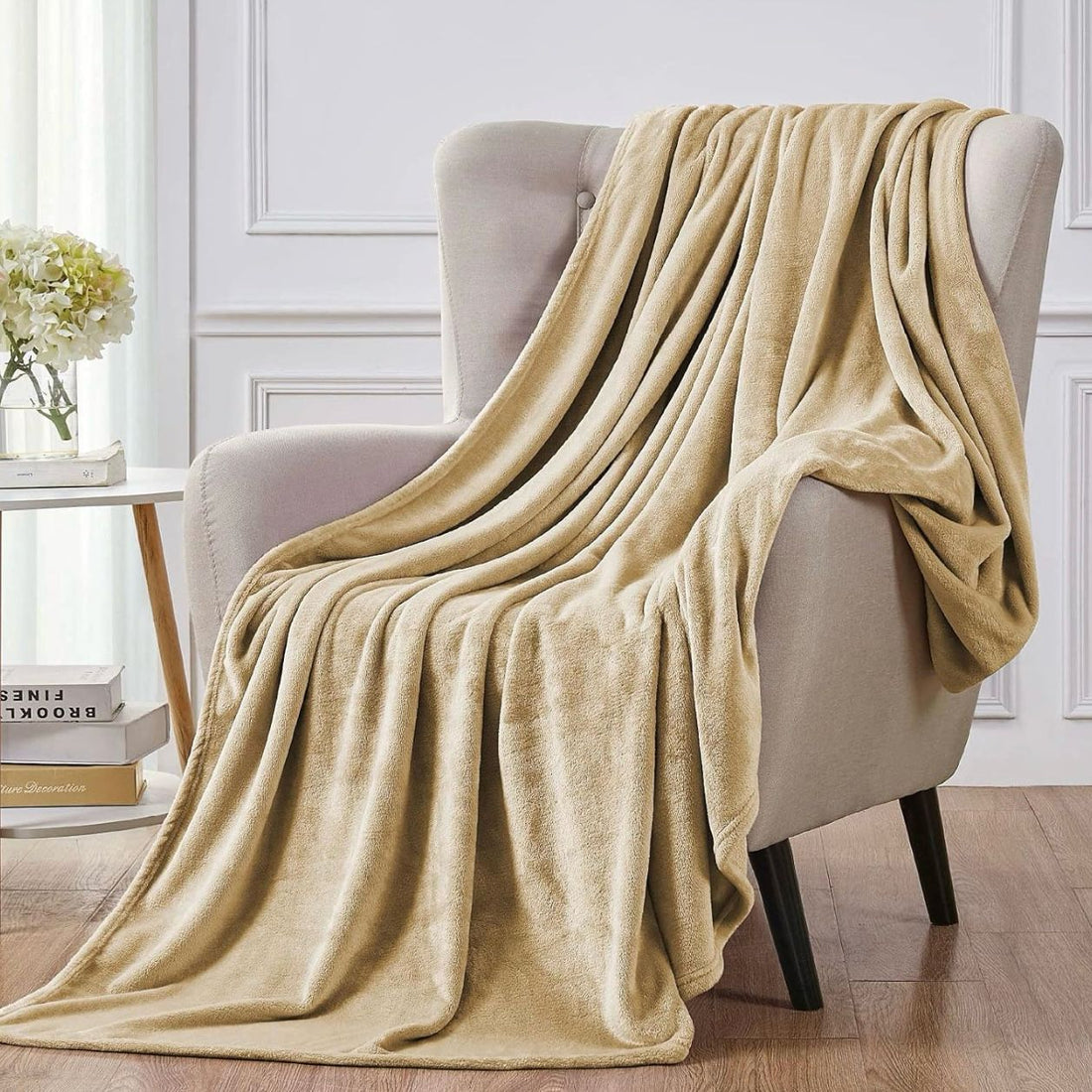 Champagne Gold Velvet Blanket – Luxuriously Soft Throw for Elegant Living