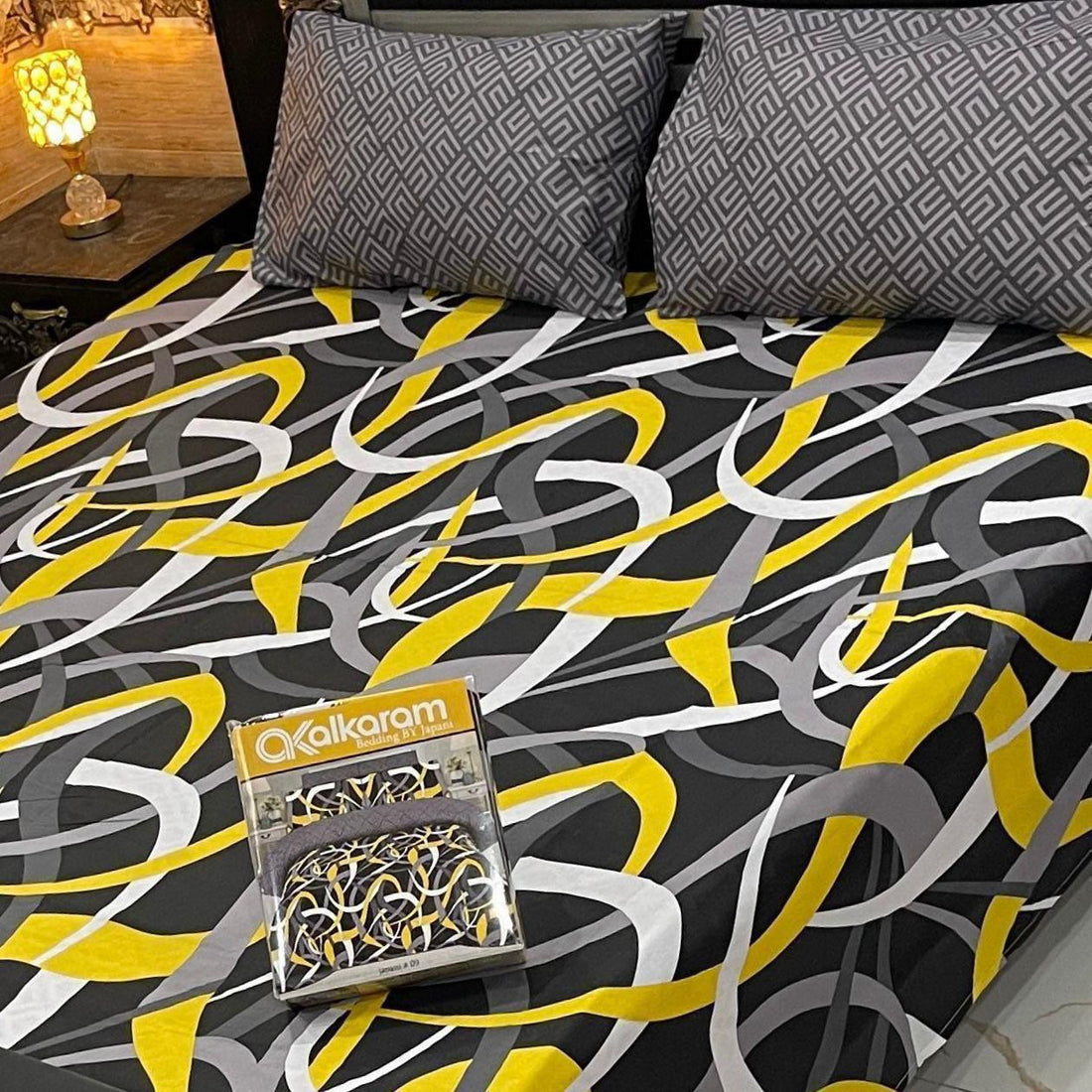 Modern Swirl Print Cotton Bedsheet Set – Black &amp; Yellow Energy