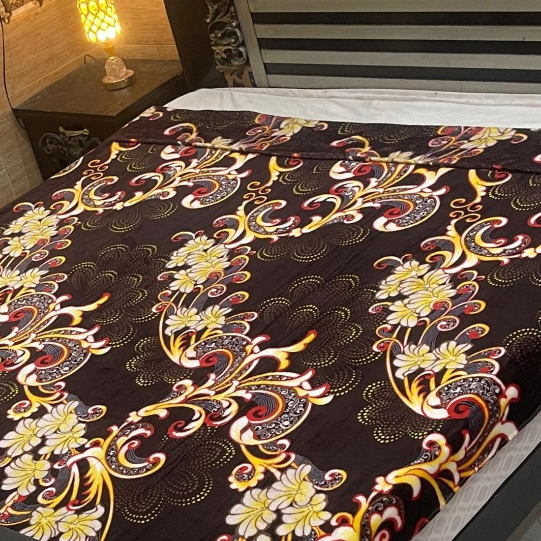 Brown Royal Swirl Floral AC Blanket – Soft Fleece Double Bed Size