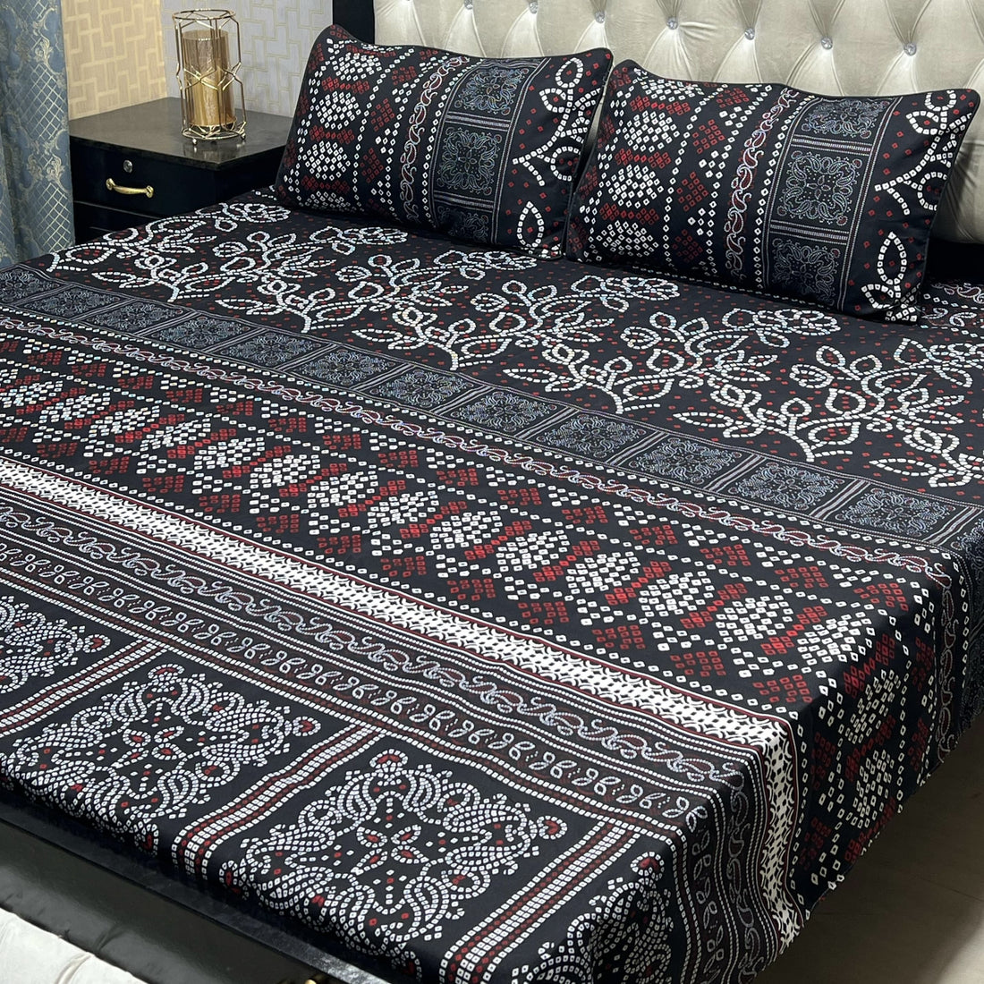 Soft Crystal Cotton Bed Sheets - Elegant Floral Navy Blue King Size