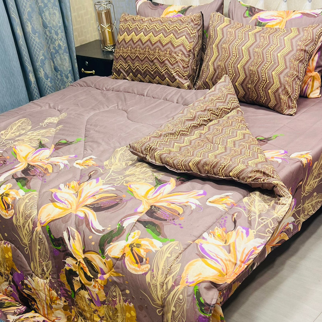6PC Comforter Set (Vicky Razai Set) - Leopard Print King Size Bedding