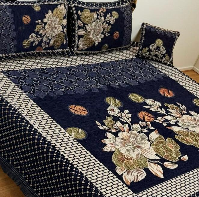 Emerald Maroon– 4Pc Velvet Jacquard Luxury Bedsheet
