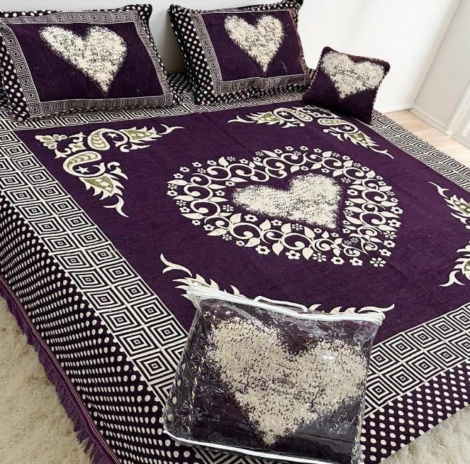 Deep purple – 4Pc Velvet Jacquard Luxury Bedsheet
