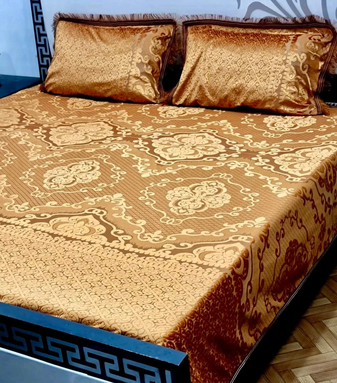 Palachi Jacquard bed sheets
