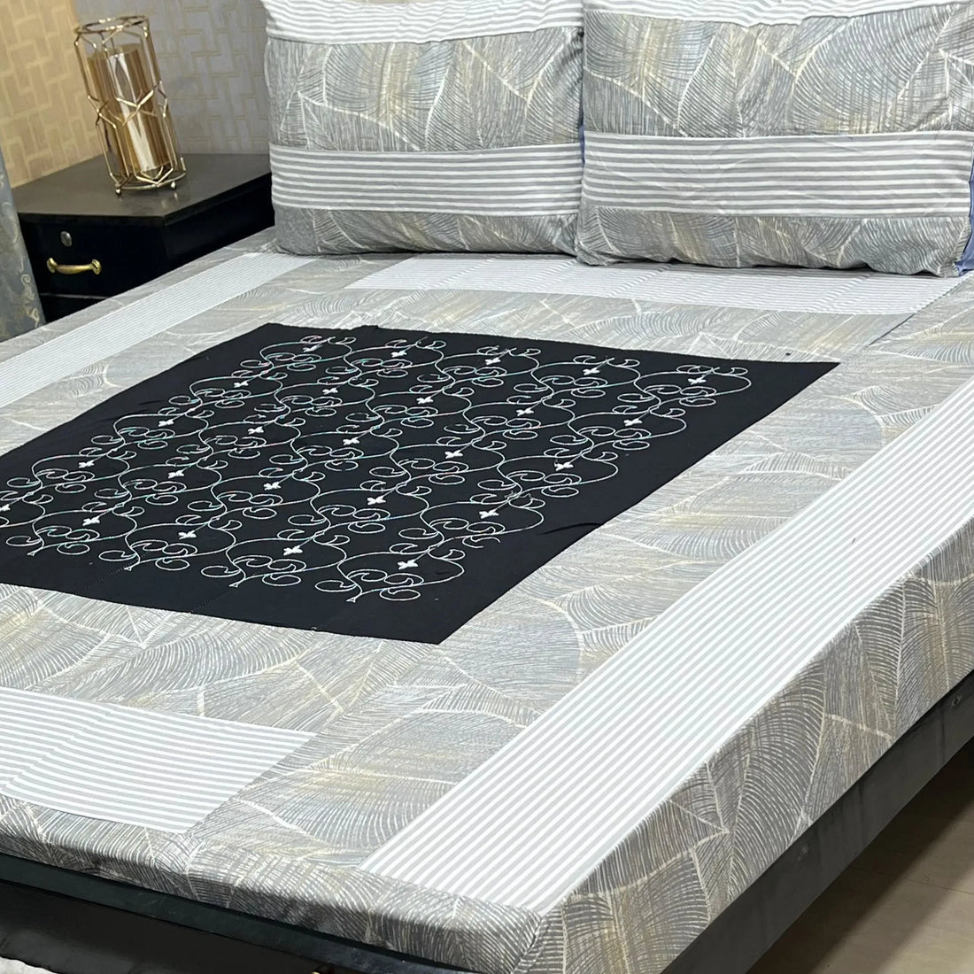 Royal Bloom Printed &amp; Patchwork Bedsheet Set