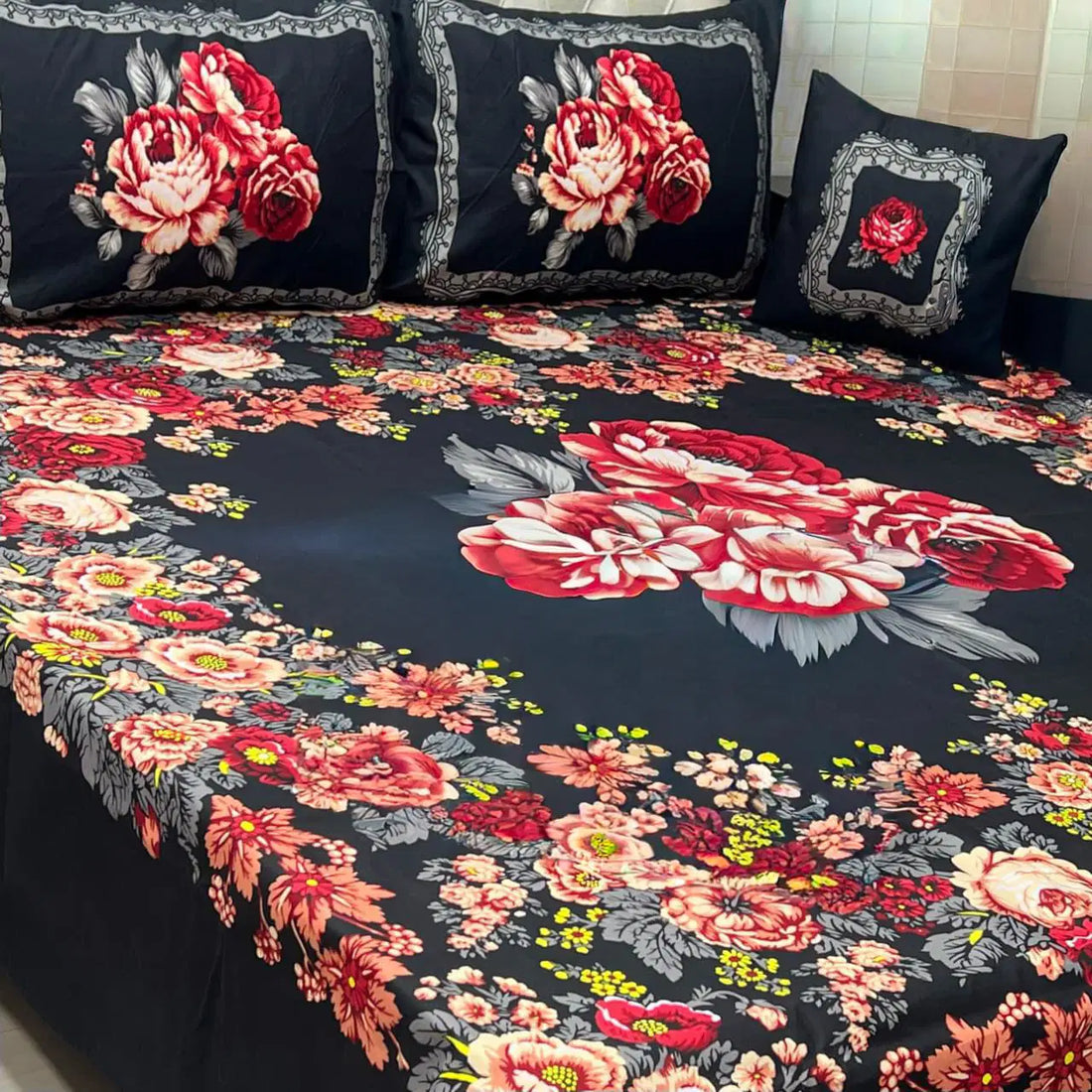 Rose Ember Bloom – 4-Piece 3D Bed Sheet Set