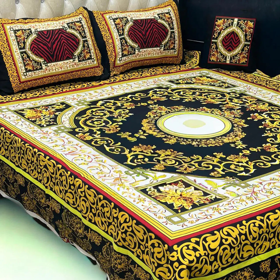 Gold Garden Grace – 4-Piece 3D Bed Sheet Set