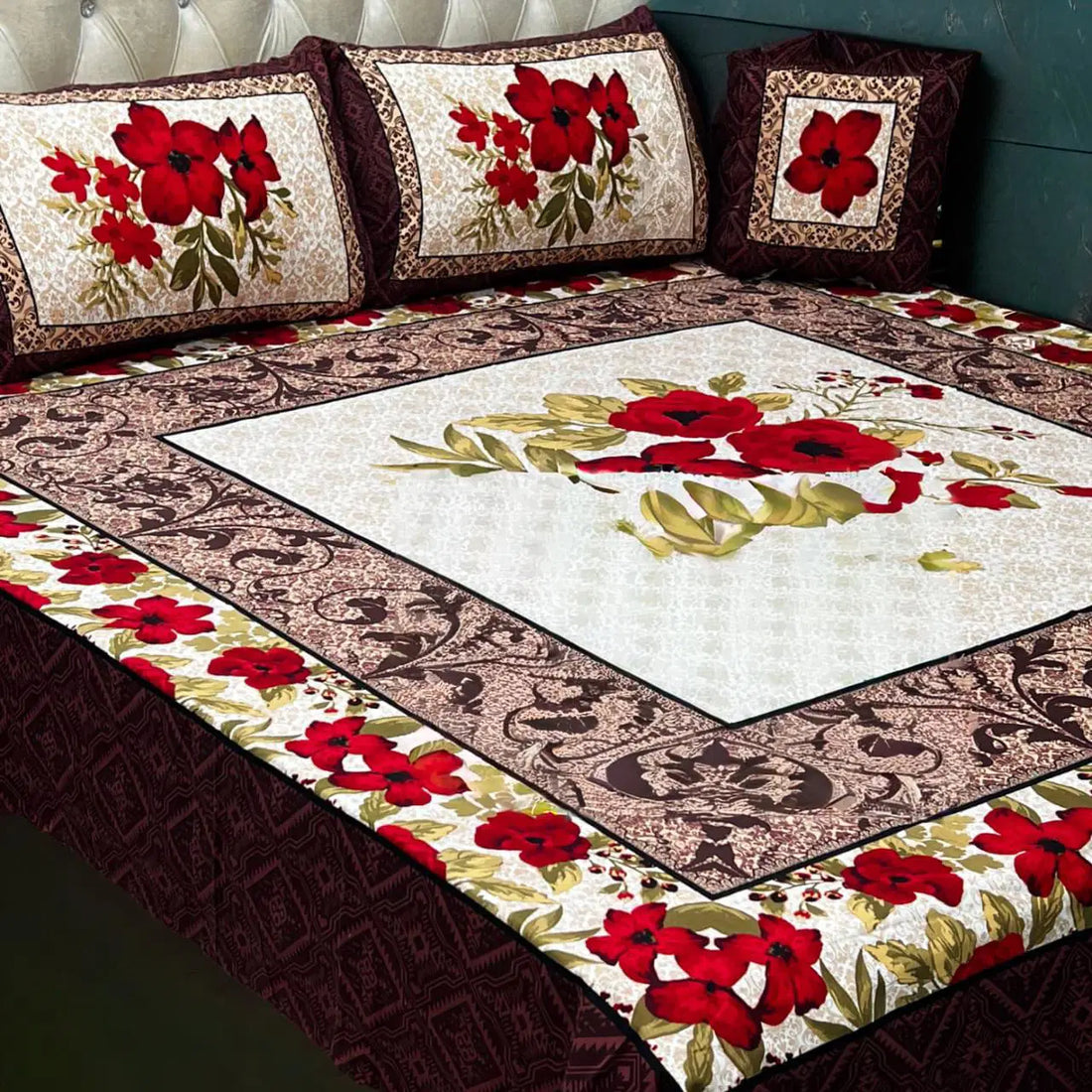 Maroon Blossom Charm – 4-Piece 3D Bed Sheet Set
