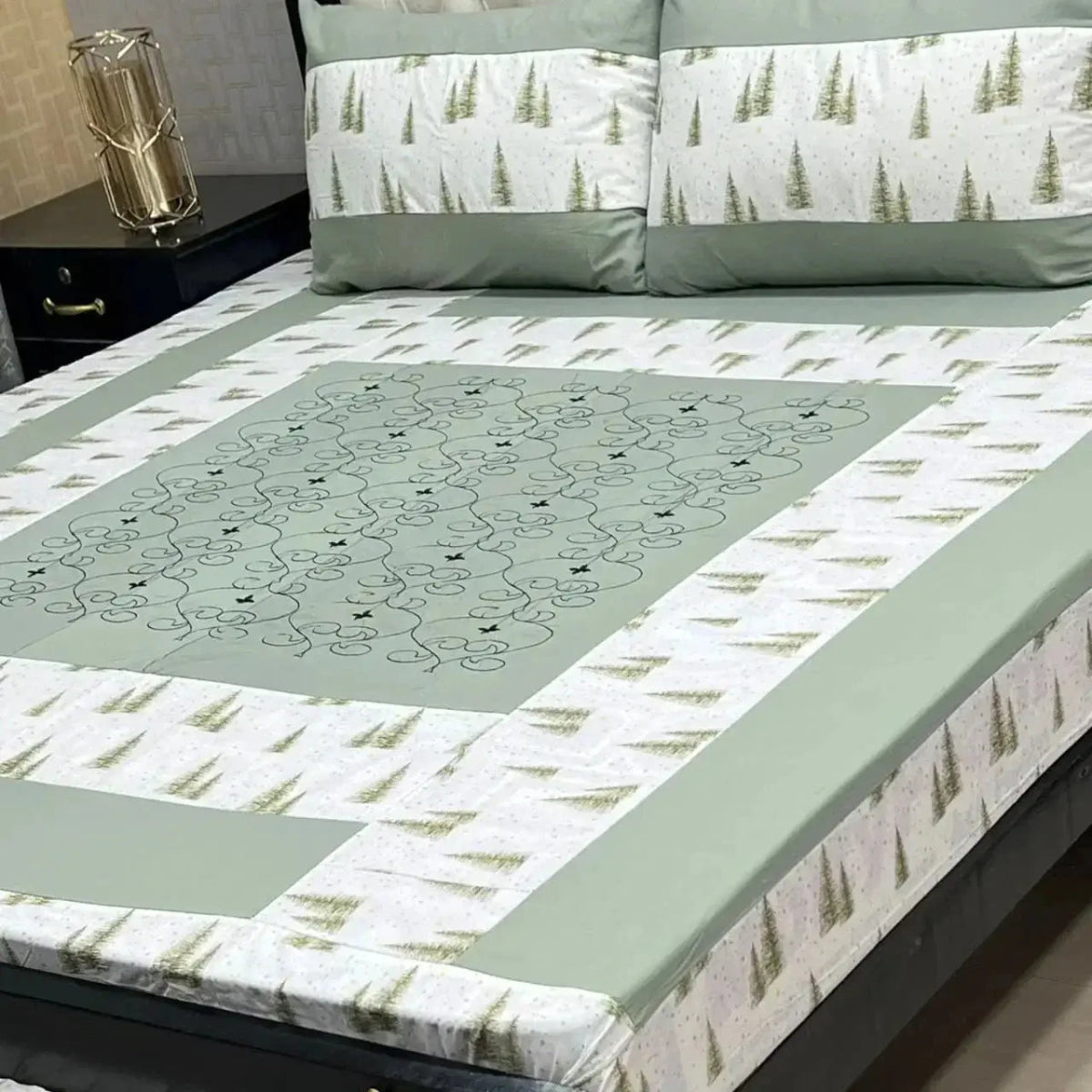 Botanic Bloom Embroidered Patchwork Bedsheet Set - Fashion Home Store