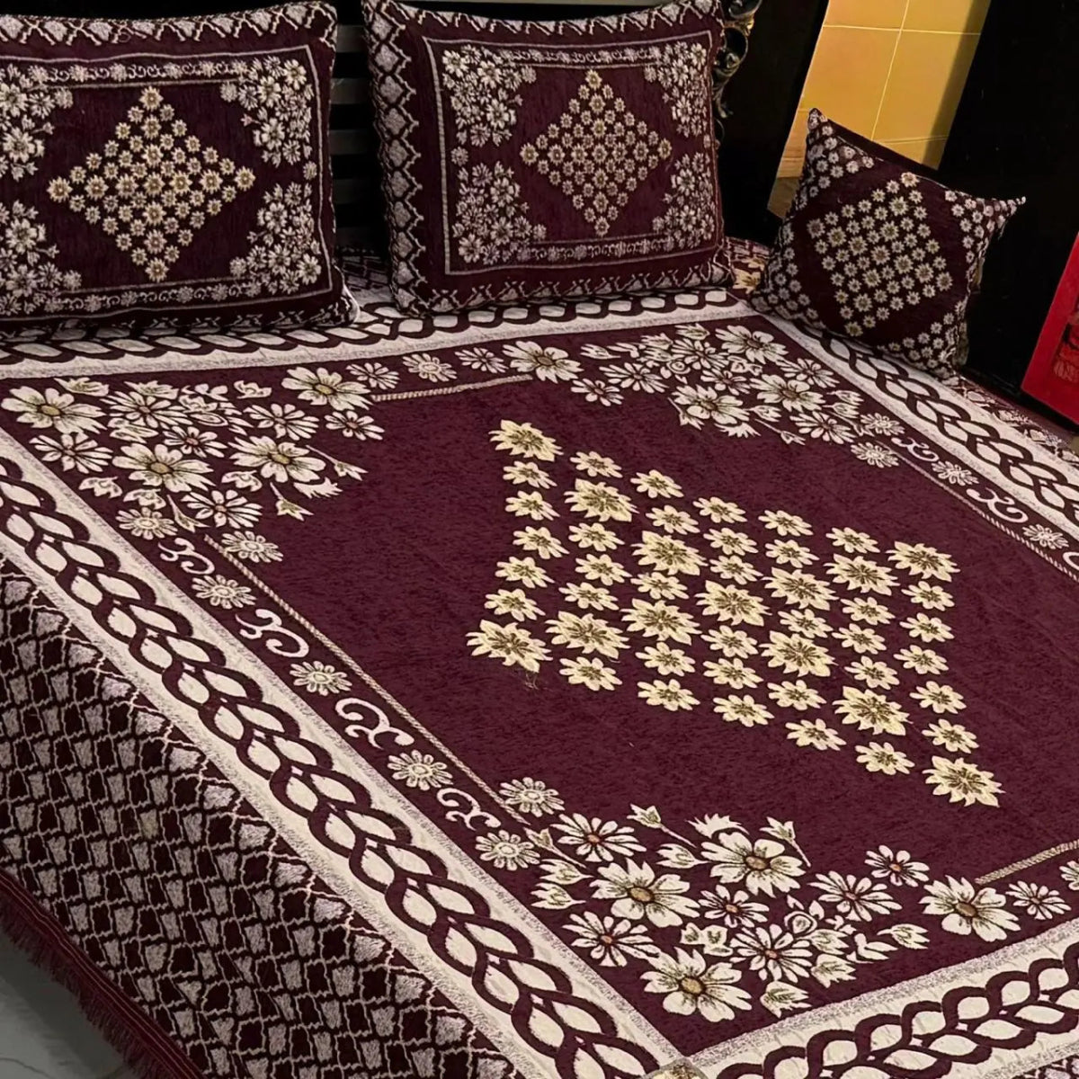 Imperial Purple – 4Pc Velvet Jacquard Luxury Bedsheet - Fashion Home Store