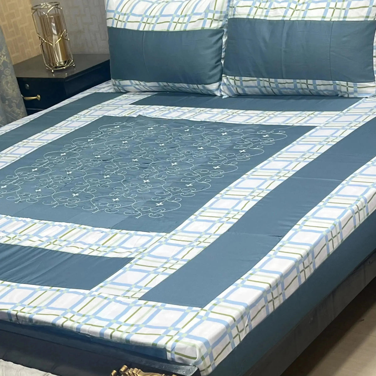 Terracotta Maze Embroidered Patchwork Bedsheet Set - Fashion Home Store